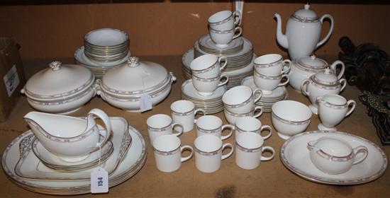 Wedgwood Colchester pattern part dinner, tea & coffee service & 2 cut glasss decanters